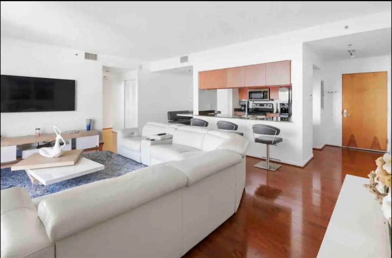 Stunning 2Br Condo Brickell-Waterviews-Freeparking Miami Exterior photo